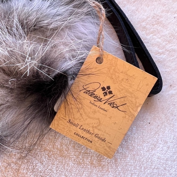 PATRICIA NASH FOX FUR WRISTLET WALLET NWT - Picture 2 of 6